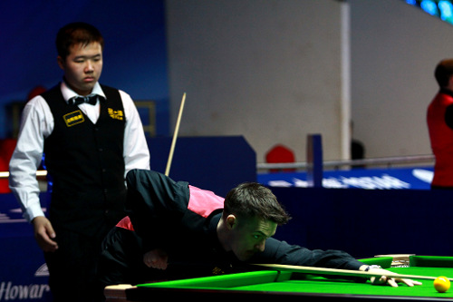 2012XingpaiWorldOpenSnookerHolt